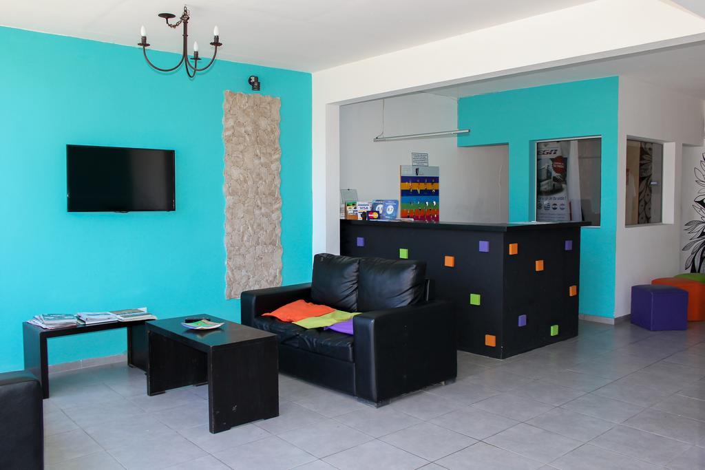 Hostel De Los Colores Piriápolis エクステリア 写真